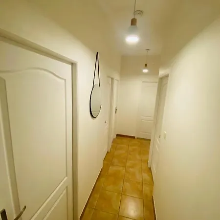 Le Familia,t5 Avec Terrasse,parking Privé Et Clim, Idéal Famille Et Professionnels Appartamento Perpignano