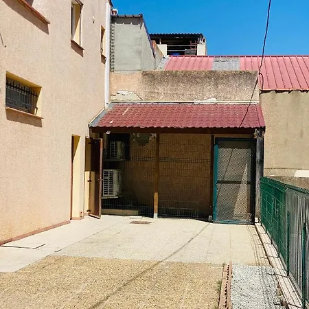 Le Familia,t5 Avec Terrasse,parking Privé Et Clim, Idéal Famille Et Professionnels Appartamento